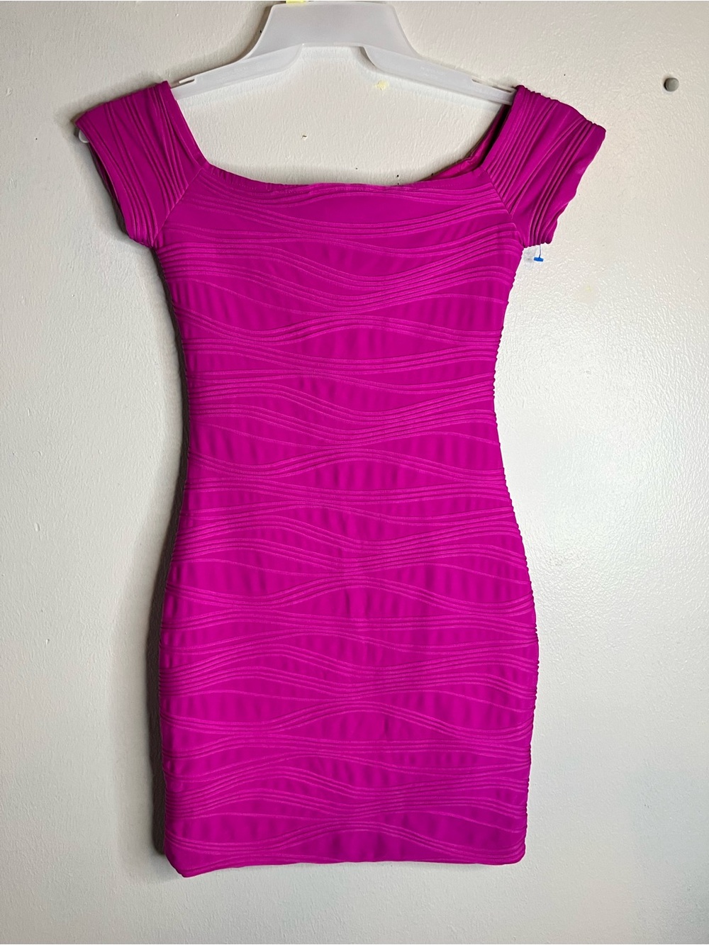 Vintage y2k Wet Seal Hot Pink Magenta Textured Bodycon Dress Size small